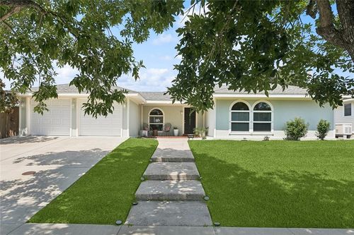 20531 Old Spanish Trl, New Orleans, LA, 70129-2627 | Card Image