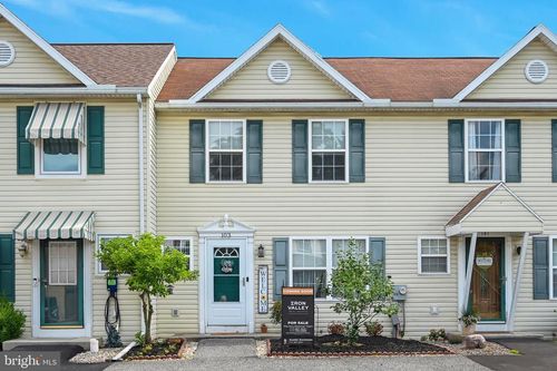 103 Peach St, NEWMANSTOWN, PA, 17073-9237 | Card Image