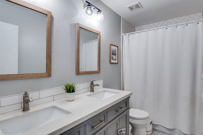 Full bathroom with double vanity | Image 17