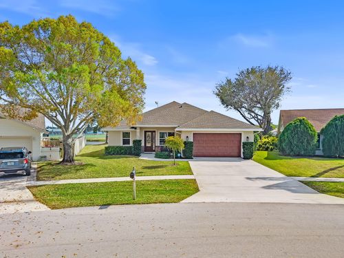 1901 Primrose Ln, Wellington, FL, 33414-8684 | Card Image