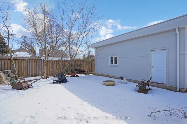 723 Victory Dr, House other with 3 bedrooms, 3 bathrooms and 2 parking in Pickering ON | Image 39