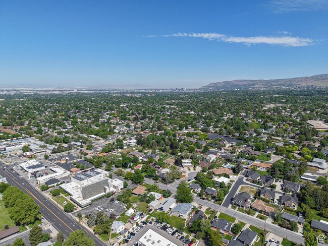 Bird's eye view of a mountainous background | Image 42