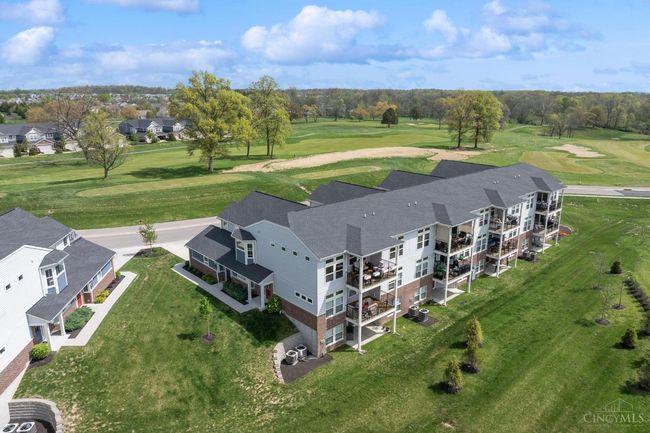 1291 Lake Run Dr, Condo with 2 bedrooms, 3 bathrooms and null parking in Lebanon OH | Image 37