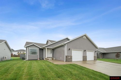 122 Hawk Ave, Eagle Lake, MN, 56024-4503 | Card Image