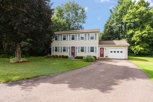 82 Shetland Ln, Colchester, VT, 05446-1187 | Card Image