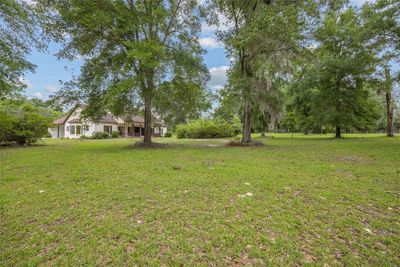 6769 Se 62 Nd Court, House other with 3 bedrooms, 2 bathrooms and null parking in Trenton FL | Image 3