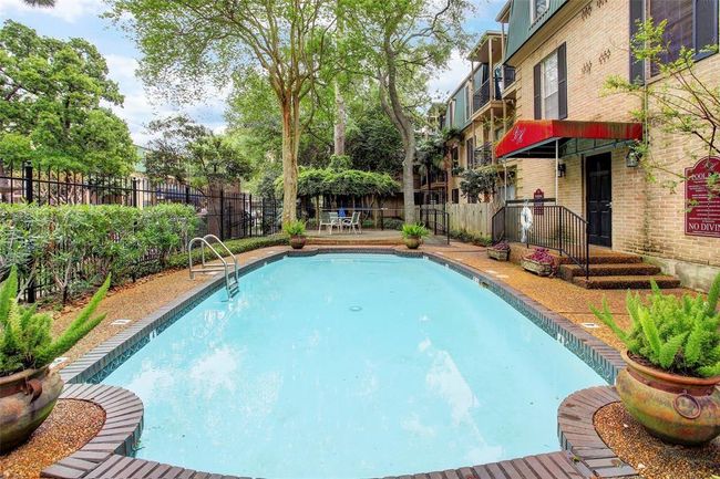 Sunny pool for those hot Houston days! | Image 13