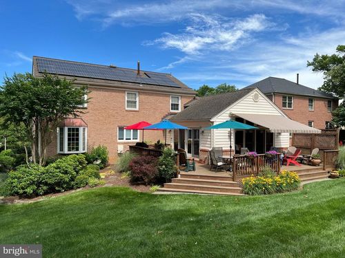 1112 Fallsmead Way, POTOMAC, MD, 20854-5500 | Card Image