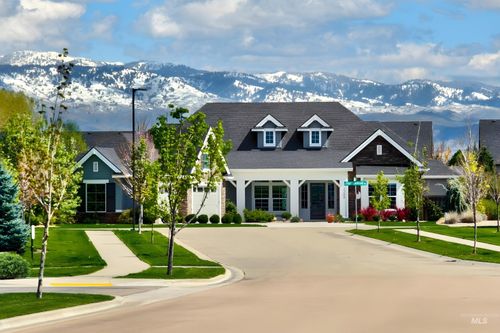2288 N Fountainhead Way, Eagle, ID, 83616 | Card Image