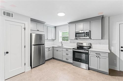 apt-1-425 Holderness St Sw, Atlanta, GA, 30310-1765 | Card Image