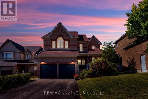 1098 Keswick Crt, Oshawa, ON, L1K2V2 | Card Image