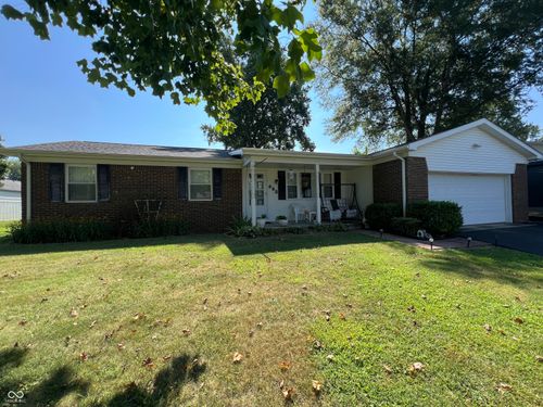 352 Pheasant Run Dr, Batesville, IN, 47006-9025 | Card Image