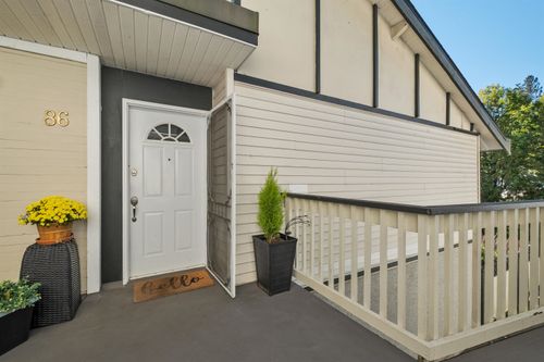 86-1050 Premier St, North Vancouver, BC, V7J2H2 | Card Image