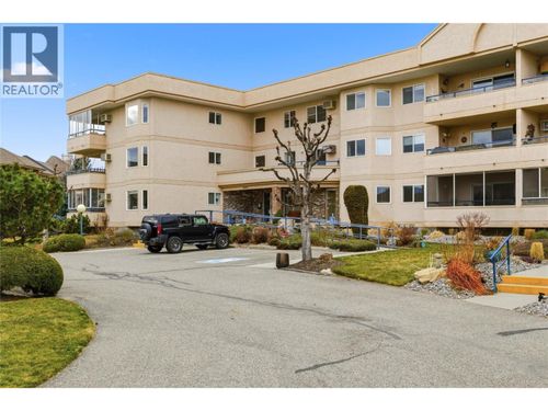 305-3858 Brown Rd, West Kelowna, BC, V4T2J5 | Card Image