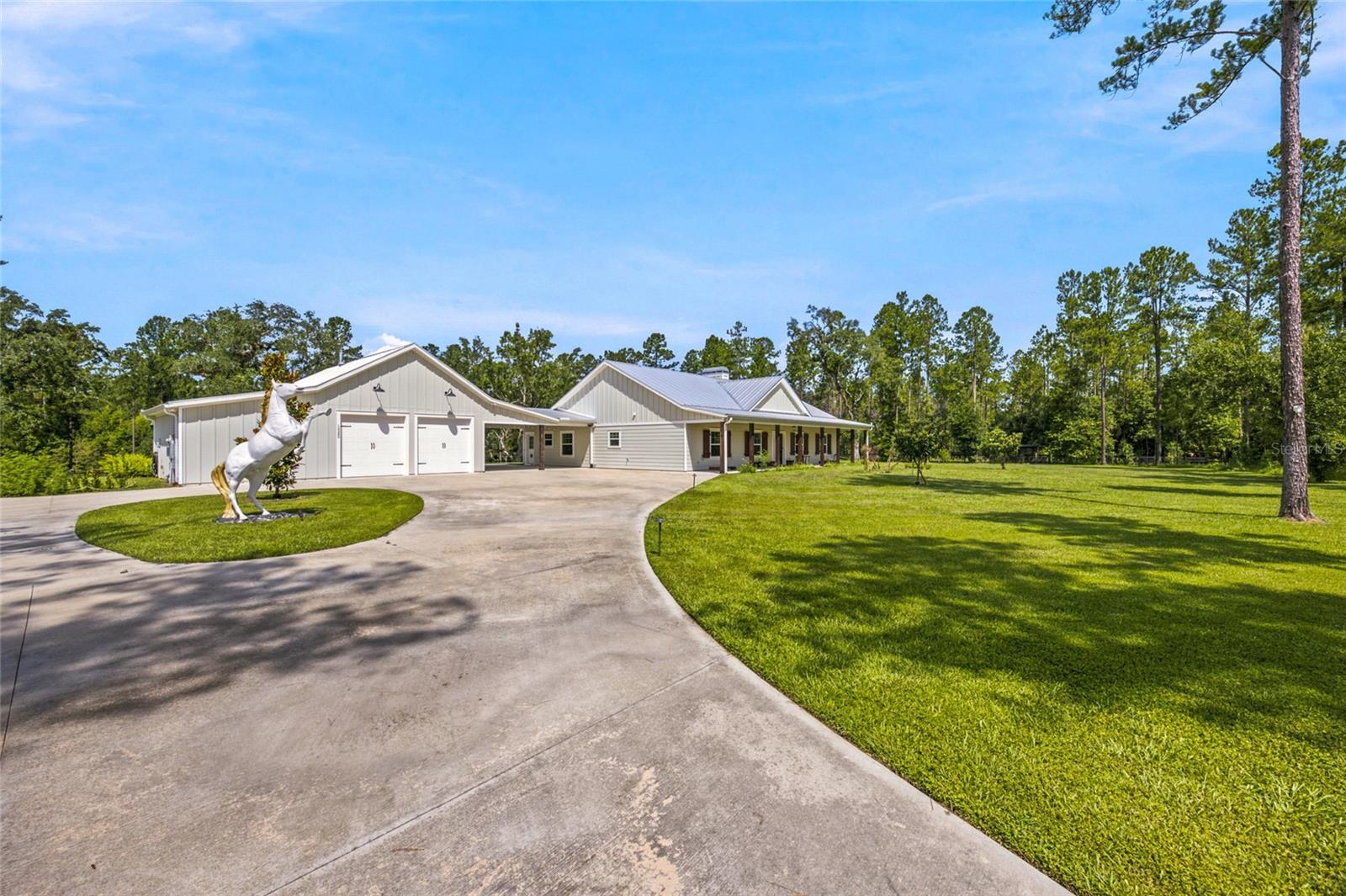 Residential in SILVER SPRINGS 2