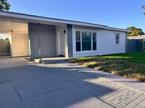 1321 Ne 43rd Ct, Pompano Beach, FL, 33064-5962 | Card Image