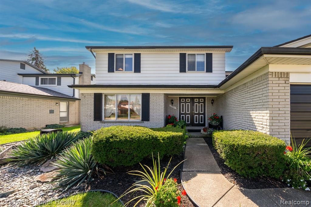 Revere St, Southfield, MI 48076