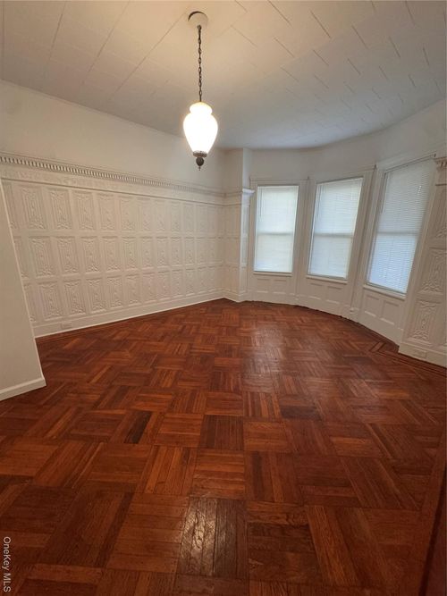 2-516 Morris Park Ave, Bronx, NY, 10460-2538 | Card Image