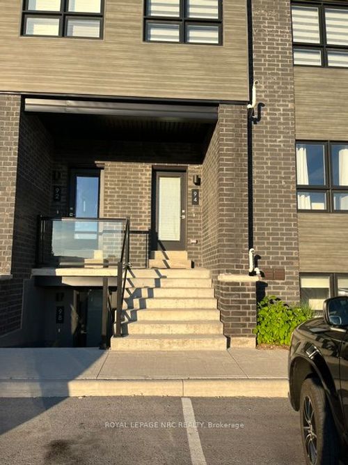 94-6705 Cropp St, Niagara Falls, ON, L2E0C1 | Card Image