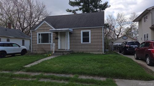 733 Vermilya Ave, Flint, MI, 48507-1724 | Card Image