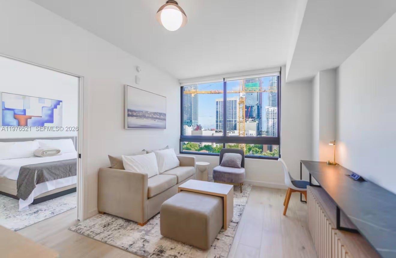 Residential Lease in Miami 3