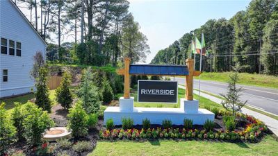 2537 Riverside Road, Townhouse with 3 bedrooms, 2 bathrooms and null parking in Conyers GA | Image 1