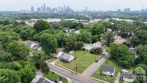 1321 Camp Greene St, Charlotte, NC, 28208-4013 | Card Image