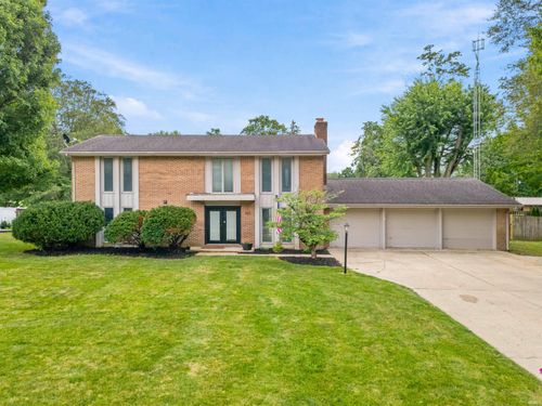 1415 W Forest Ln, Marion, IN, 46952-9704 | Card Image