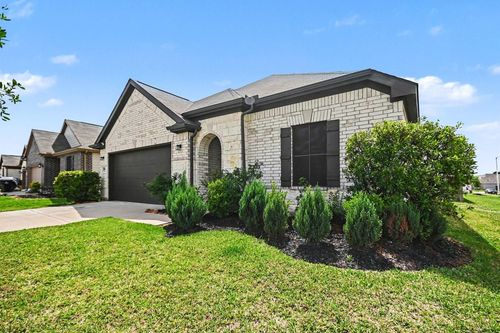2022 Rebel Way, Alvin, TX, 77511-2038 | Card Image