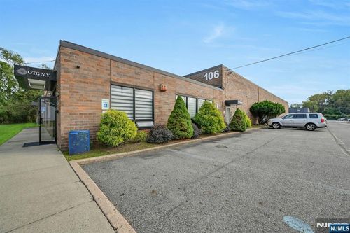 106 Stonehurst Ct, Northvale, NJ, 07647-2405 | Card Image