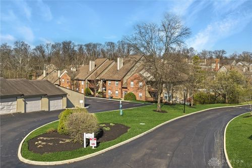 5-10555 Montgomery Rd, Montgomery, OH, 45242-4452 | Card Image
