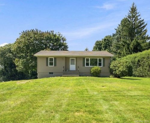 65 Fairmont Rd, Mahopac, NY, 10541-3637 | Card Image
