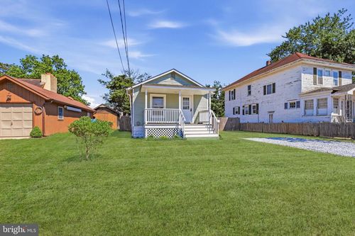 638 8th St, ABSECON, NJ, 08201-2711 | Card Image