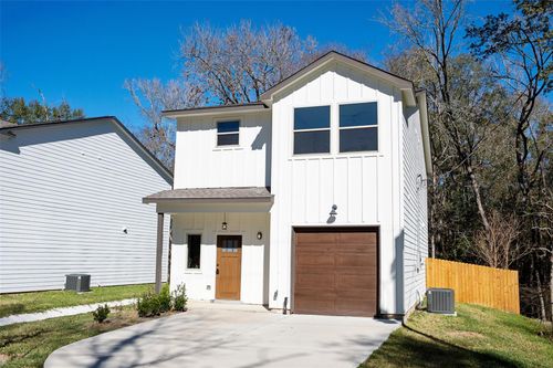 1009 Spokane River Rd, Montgomery, TX, 77316-4875 | Card Image