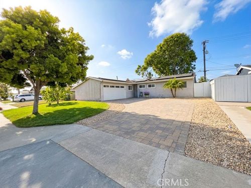 886 Joann St, Costa Mesa, CA, 92626 | Card Image