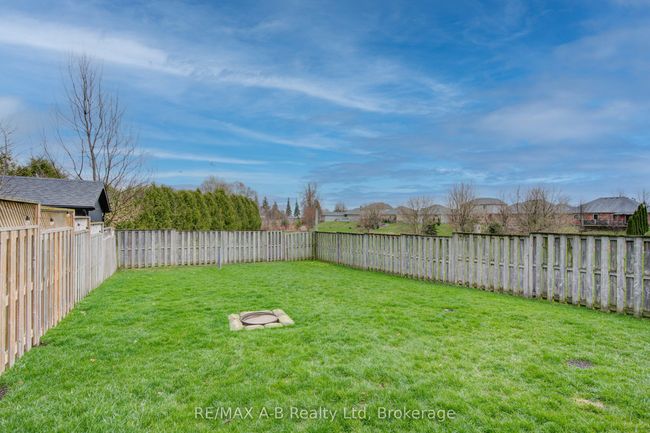 171 Wettlaufer St, House attached with 3 bedrooms, 2 bathrooms and 2 parking in Tavistock ON | Image 37