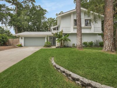 12402 Sawgrass Court, House other with 4 bedrooms, 3 bathrooms and null parking in Wellington FL | Image 2