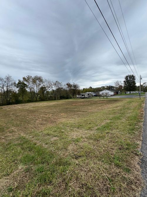 53 Bondville Rd, Salvisa, KY, 40372-9570 | Card Image