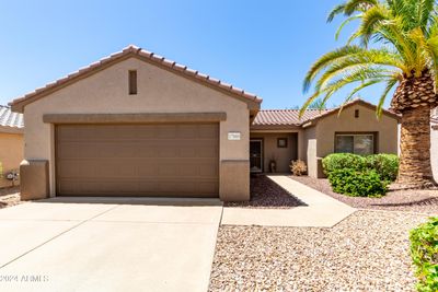 17880 N Estrella Vista Drive, House other with 2 bedrooms, 2 bathrooms and null parking in Surprise AZ | Image 1