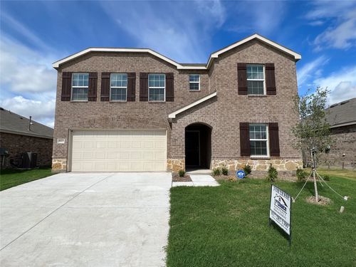 16013 Crews Ave, Haslet, TX, 76052-3831 | Card Image