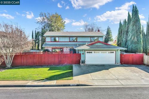 3583 Larchmont Ct, Fairfield, CA, 94534-7108 | Card Image