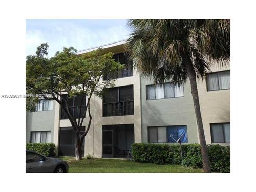 215-2445 Sw 18th Ter, Fort Lauderdale, FL, 33315-2200 | Card Image