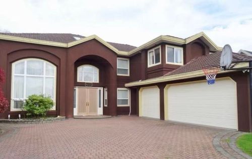 homestay-8200 Dalemore Rd, Richmond, BC, V7C2A6 | Card Image