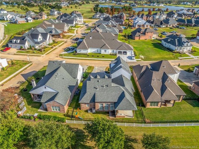 6448 White Oleander Cir W, House other with 4 bedrooms, 3 bathrooms and 3 parking in Lake Charles LA | Image 25