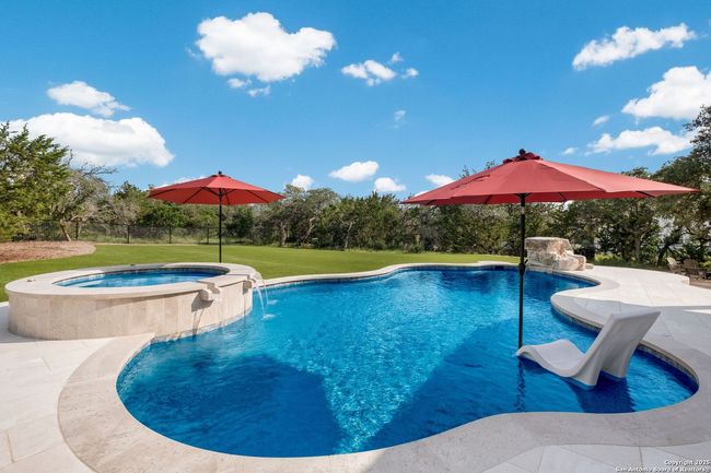 215 Madrone Trl, House other with 6 bedrooms, 6 bathrooms and null parking in Boerne TX | Image 48