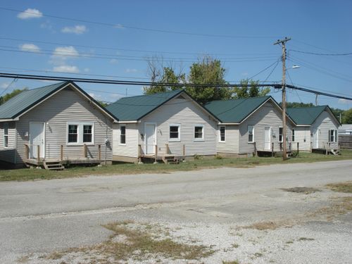 403-405-407-409-407 Montjoy St, Falmouth, KY, 41040-1436 | Card Image