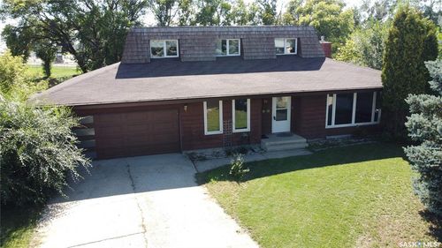 21 Hayward Pl, Swift Current, SK, S9H3Z9 | Card Image