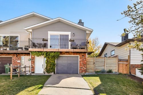 8 Cascade Pl, Cochrane, AB, T4C1G6 | Card Image