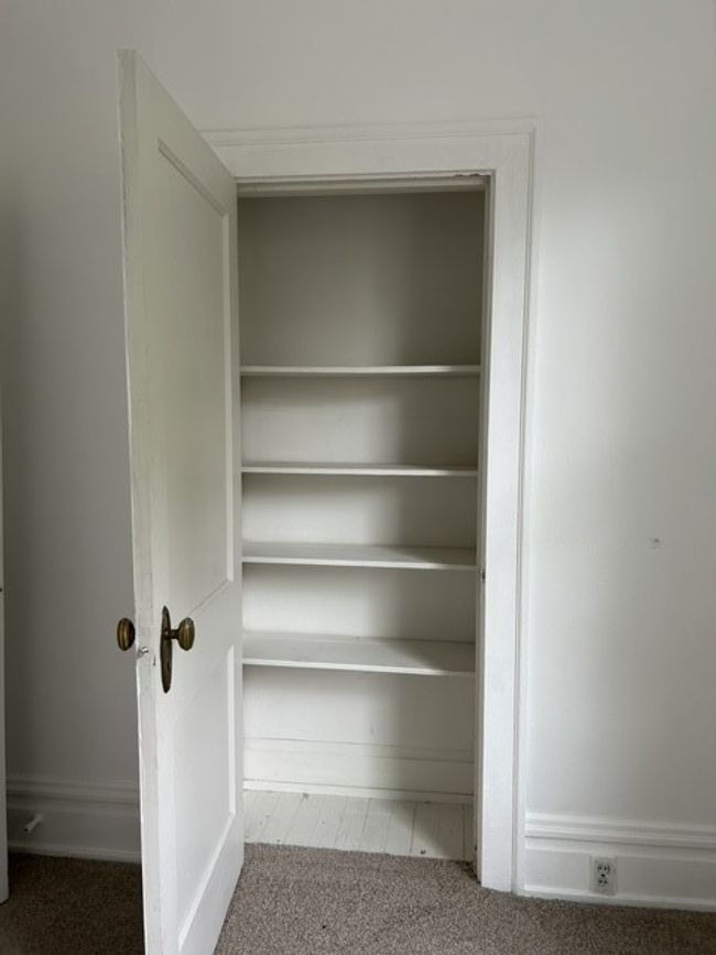 Storage closet | Image 16