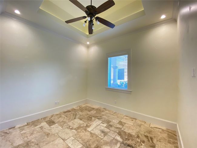 Office | Image 25
